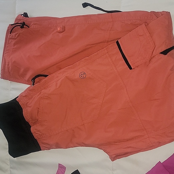 COPY - Zumba Cargo Pants XS - Picture 16 of 16